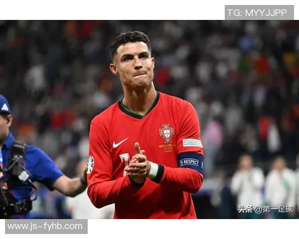 全球足球球星综合素质排名分析揭示顶级球员表现与差距